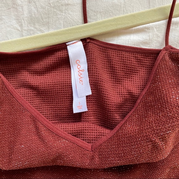 Maroon sparkly tank top - Picture 3 of 3